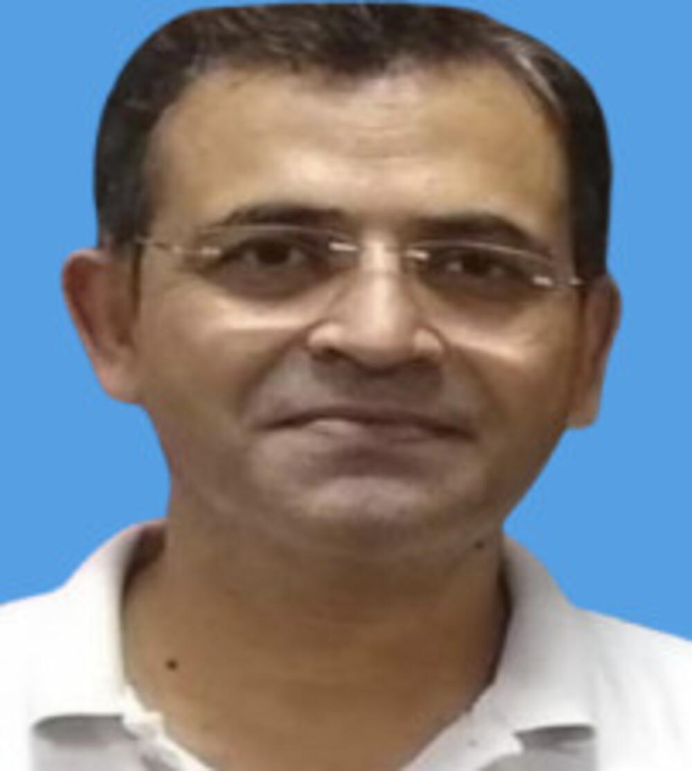 Dr. Rajesh Kumar